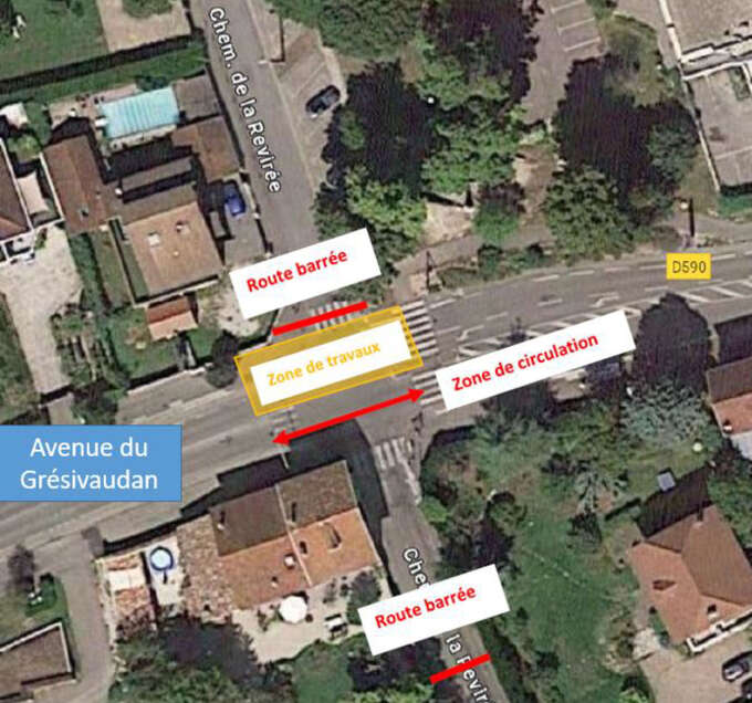 Chemin de la Revirée mis en impasse temporairement côté Meylan et côté Corenc avec mise en place d'une zone alternée au niveau du carrefour 